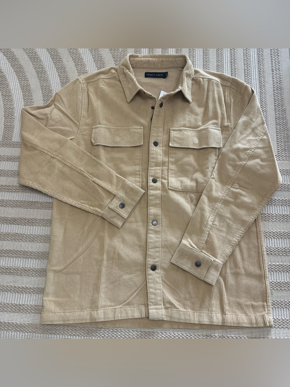 NWT Medium Mens Trinity Coast Button Snap Pit 23 Length 29.5